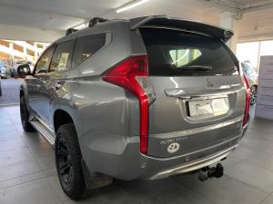 Mitsubishi Pajero Sport 2.4DI-D 4x4 Shogun - Image 13