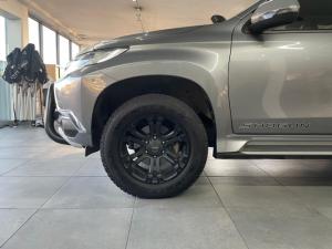 Mitsubishi Pajero Sport 2.4DI-D 4x4 Shogun - Image 15