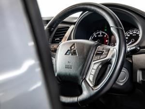Mitsubishi Pajero Sport 2.4DI-D 4x4 Shogun - Image 17