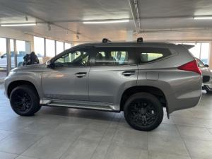Mitsubishi Pajero Sport 2.4DI-D 4x4 Shogun - Image 2