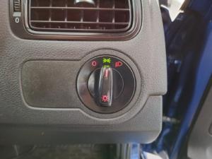 Volkswagen Polo Vivo hatch 1.4 Trendline - Image 15