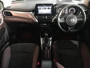 Toyota Starlet Cross 1.5 XR manual - Image 9