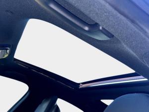 Mercedes-Benz C-Class C200 Avantgarde - Image 23