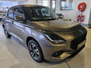 Suzuki Swift 1.2 GLX auto - Image 1