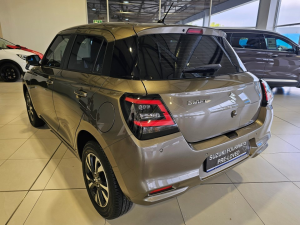 Suzuki Swift 1.2 GLX auto - Image 6