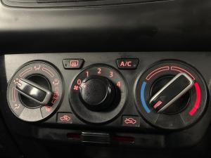 Suzuki Swift 1.2 GL - Image 14