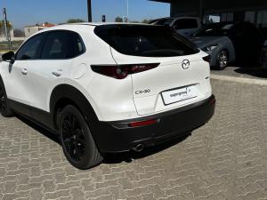 Mazda CX-30 2.0 Carbon Edition - Image 12