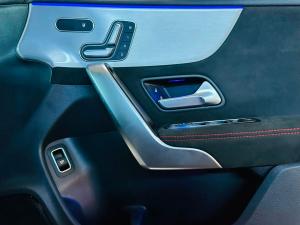 Mercedes-Benz CLA CLA35 4Matic - Image 9
