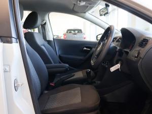 Volkswagen Polo Vivo hatch 1.4 Life - Image 12
