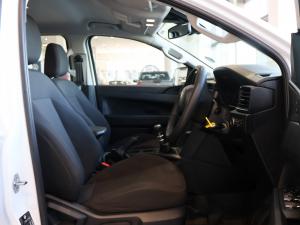 Volkswagen Amarok 2.0TDI double cab 4Motion manual - Image 15