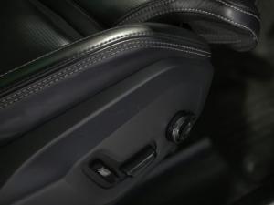 Volvo XC60 D5 AWD Inscription - Image 9