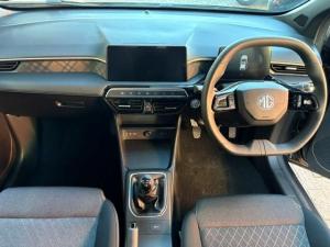 MG MG3 1.5 Comfort manual - Image 8