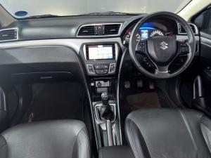 Suzuki Ciaz 1.5 GLX manual - Image 11