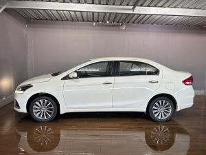 Suzuki Ciaz 1.5 GLX manual - Image 6