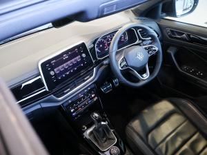 Volkswagen T-Roc 2.0TSI 4Motion R-Line - Image 13