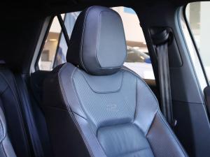 Volkswagen T-Roc 2.0TSI 4Motion R-Line - Image 23