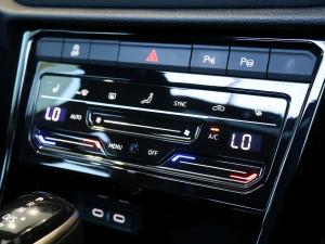 Volkswagen T-Roc 2.0TSI 4Motion R-Line - Image 24