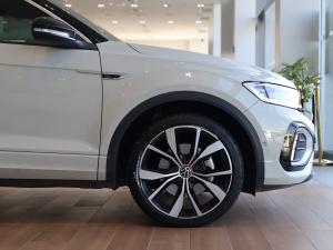 Volkswagen T-Roc 2.0TSI 4Motion R-Line - Image 8