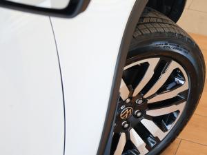Volkswagen Amarok 3.0TDI V6 double cab Aventura 4Motion - Image 15
