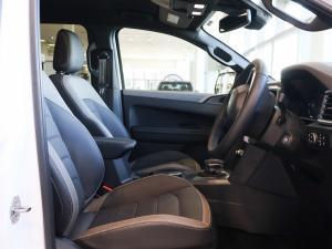 Volkswagen Amarok 3.0TDI V6 double cab Aventura 4Motion - Image 20