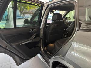 BMW X5 xDrive30d M Sport PRO - Image 19