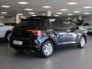 Volkswagen Polo hatch 1.0TSI Life manual - Image 11