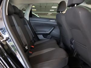 Volkswagen Polo hatch 1.0TSI Life manual - Image 13