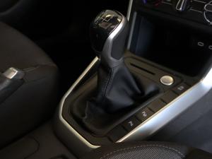 Volkswagen Polo hatch 1.0TSI Life manual - Image 19