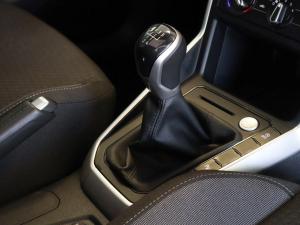 Volkswagen Polo hatch 1.0TSI Life manual - Image 24