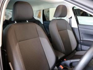 Volkswagen Polo hatch 1.0TSI Life manual - Image 29