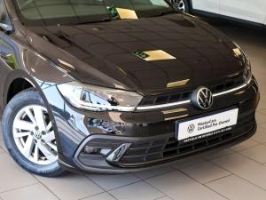 Volkswagen Polo hatch 1.0TSI Life manual - Image 5