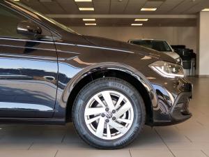 Volkswagen Polo hatch 1.0TSI Life manual - Image 7