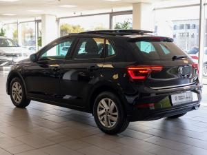 Volkswagen Polo hatch 1.0TSI Life manual - Image 8