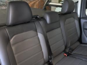 Volkswagen Amarok 2.0BiTDI double cab Highline 4Motion - Image 28
