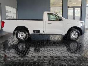 Nissan Navara 2.5DDTi single cab XE - Image 2