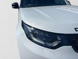 Land Rover Discovery HSE Td6 - Image 9