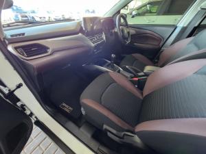 Toyota Starlet Cross 1.5 XR manual - Image 7