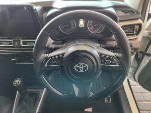 Toyota Starlet Cross 1.5 XR manual - Image 8