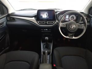 Toyota Starlet 1.5 XR manual - Image 6