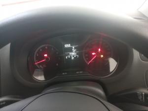 Volkswagen Polo Vivo hatch 1.4 Life - Image 9