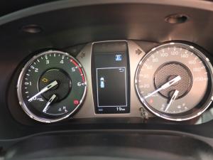 Toyota Hilux 2.4GD-6 Xtra cab Raider auto - Image 11