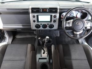 Toyota FJ Cruiser FJ Cruiser - Image 6