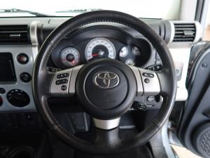 Toyota FJ Cruiser FJ Cruiser - Image 8