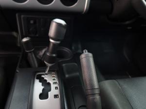 Toyota FJ Cruiser FJ Cruiser - Image 12