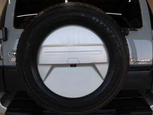 Toyota FJ Cruiser FJ Cruiser - Image 19
