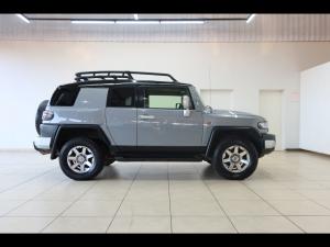 Toyota FJ Cruiser FJ Cruiser - Image 3