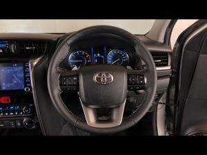 Toyota Fortuner 2.8GD-6 4x4 VX - Image 8