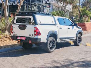 Toyota Hilux 2.8GD-6 double cab 4x4 Legend manual - Image 2