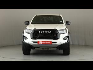 Toyota Hilux 2.8GD-6 double cab 4x4 GR-Sport - Image 4