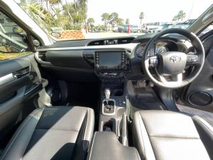 Toyota Hilux 2.8GD-6 48V double cab Raider - Image 6